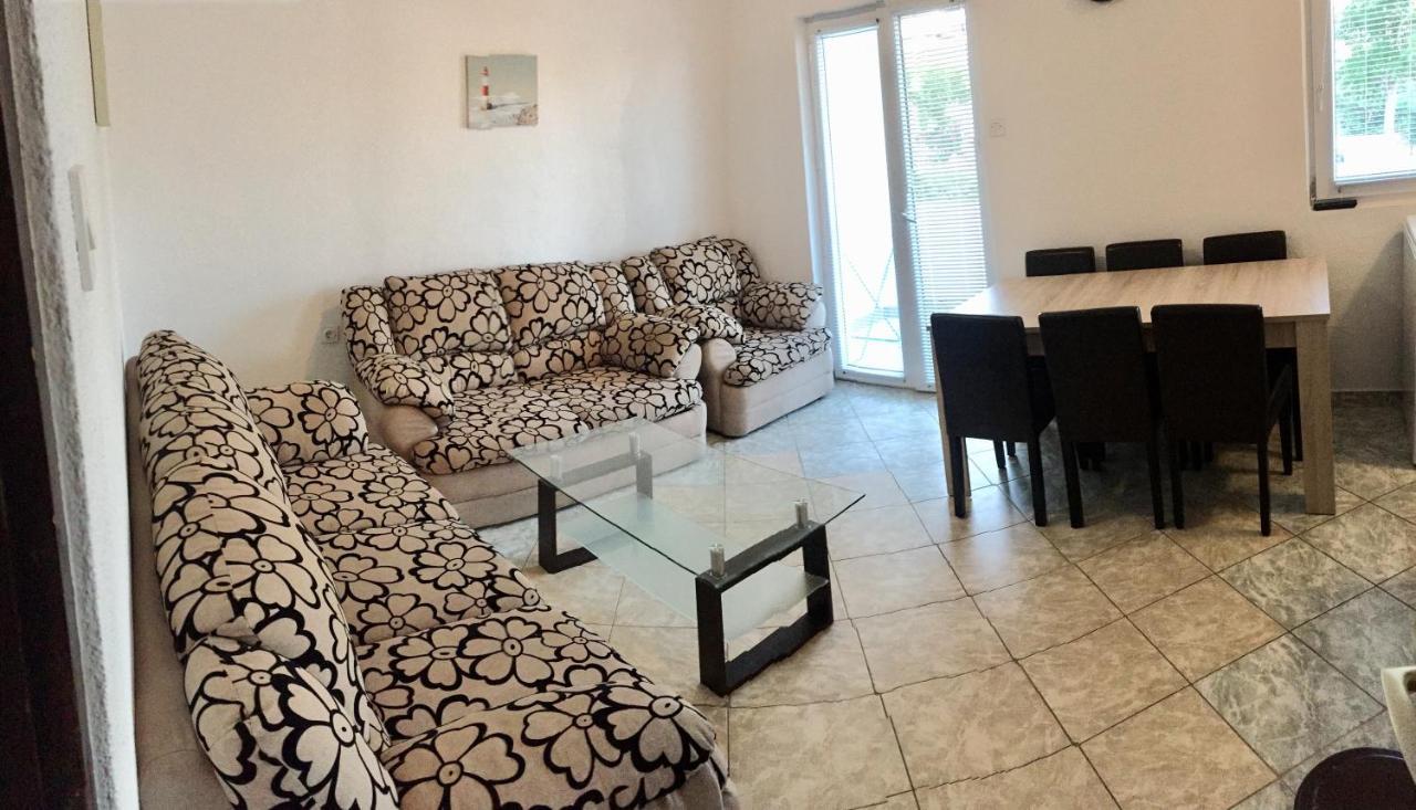 Apartmani Nerko Đảo Pag Ngoại thất bức ảnh
