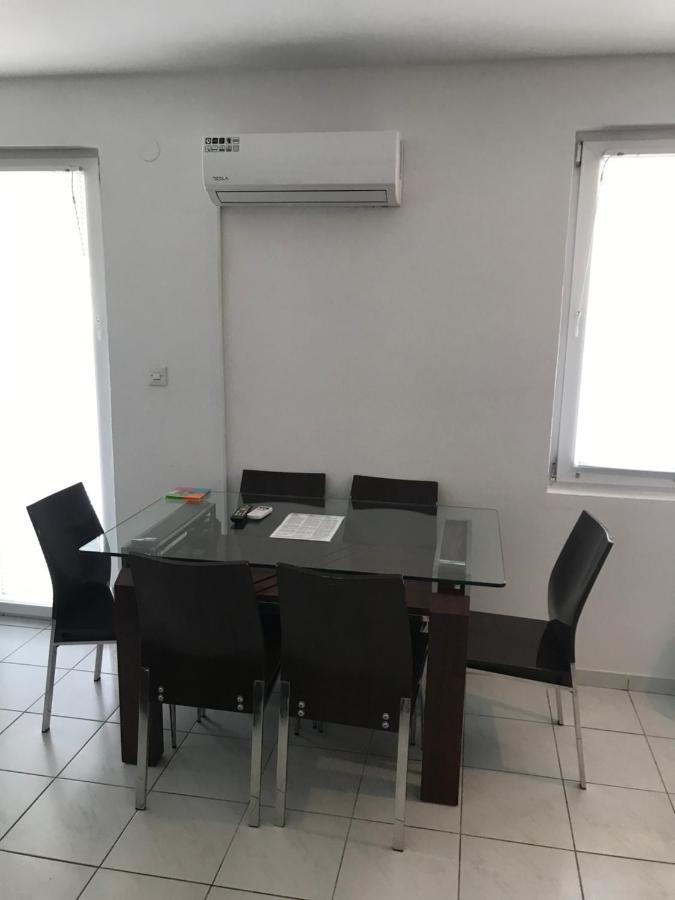 Apartmani Nerko Đảo Pag Ngoại thất bức ảnh