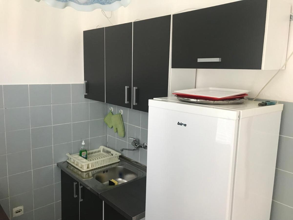 Apartmani Nerko Đảo Pag Ngoại thất bức ảnh